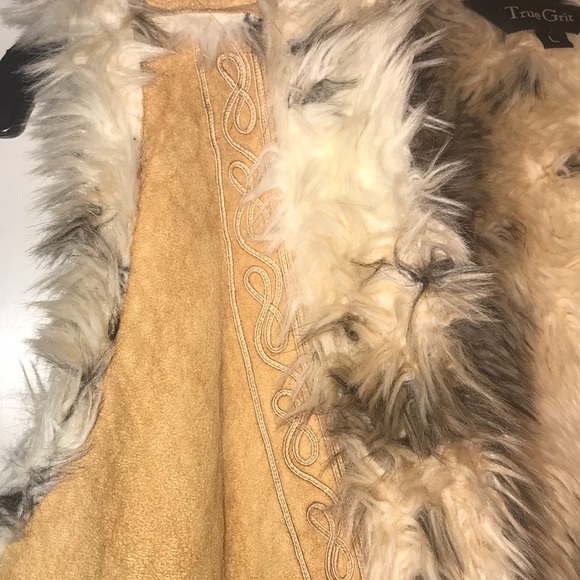 True Grit Faux Fur, Like New Vest - Picture 6 of 7